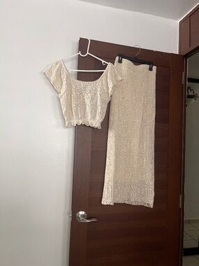 Freshman 1996 Beautiful Long Skirt Crochet Set